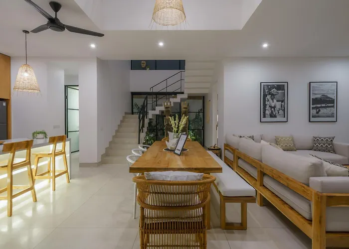 Puri Senang - Modern Pool Villa, 6 Mins To Berawa & Finns Villa