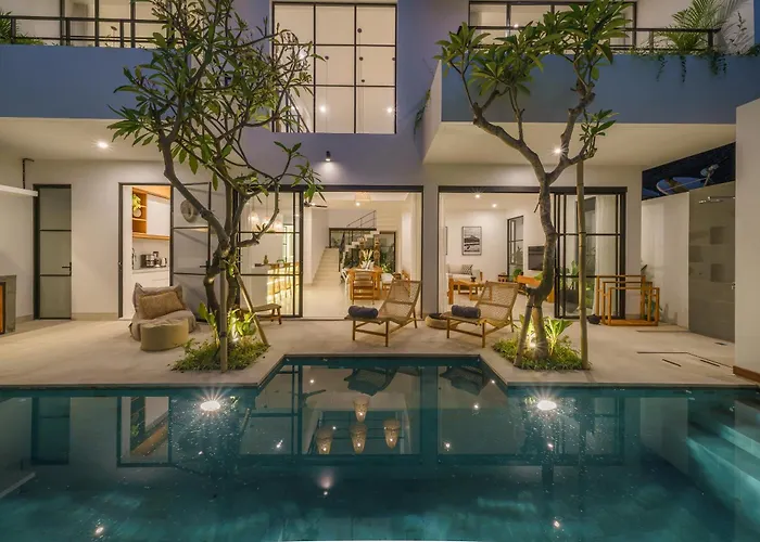 Puri Senang - Modern Pool Villa, 6 Mins To Berawa & Finns