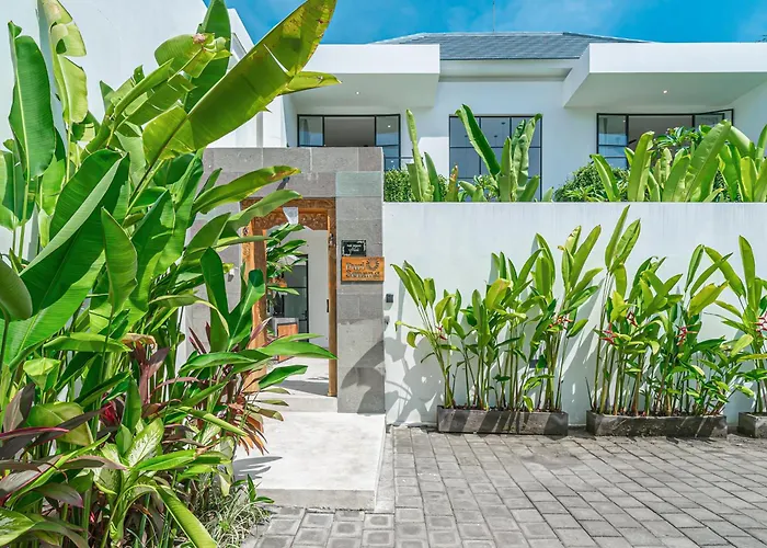 Puri Senang - Modern Pool Villa, 6 Mins To Berawa & Finns *