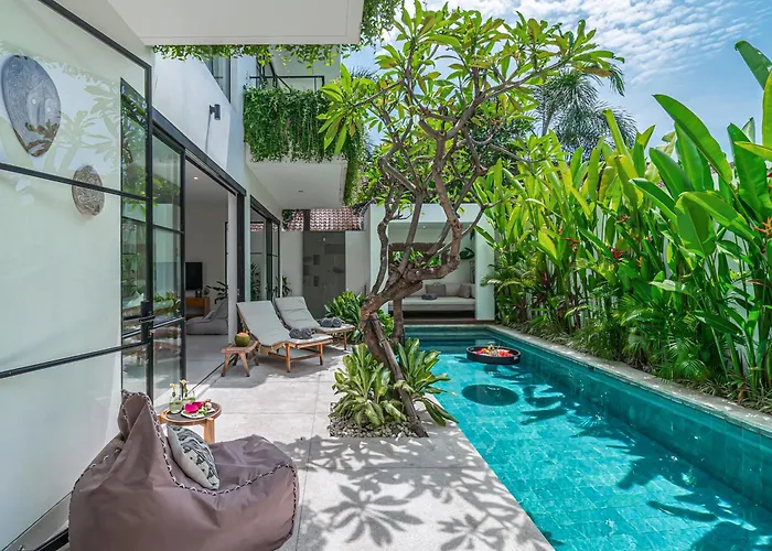 Villa Puri Senang - Modern Pool Villa, 6 Mins To Berawa & Finns Canggu